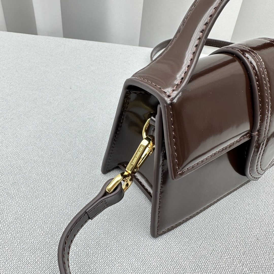 Jacquemus Satchel Bags